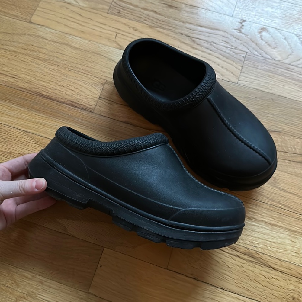 Ugg Tasman clogs